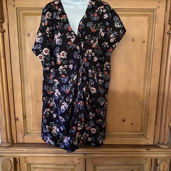 Kimono - Picture 1 of 2